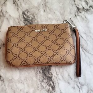 Nine West Tan Geometric Clutch Wristlet